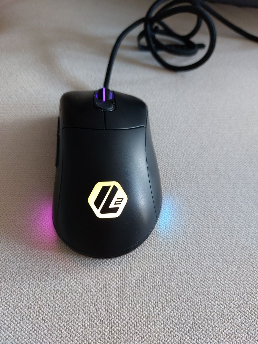 Rato Sharkoon Light2 100 RGB, novo na caixa