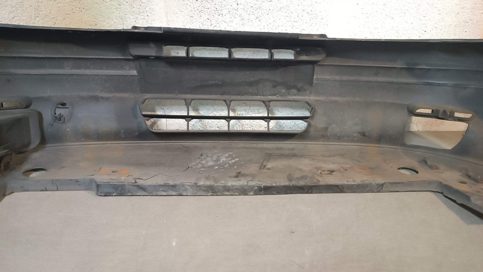 Vendo parachoque de frente Fiat Punto ano 1994/98