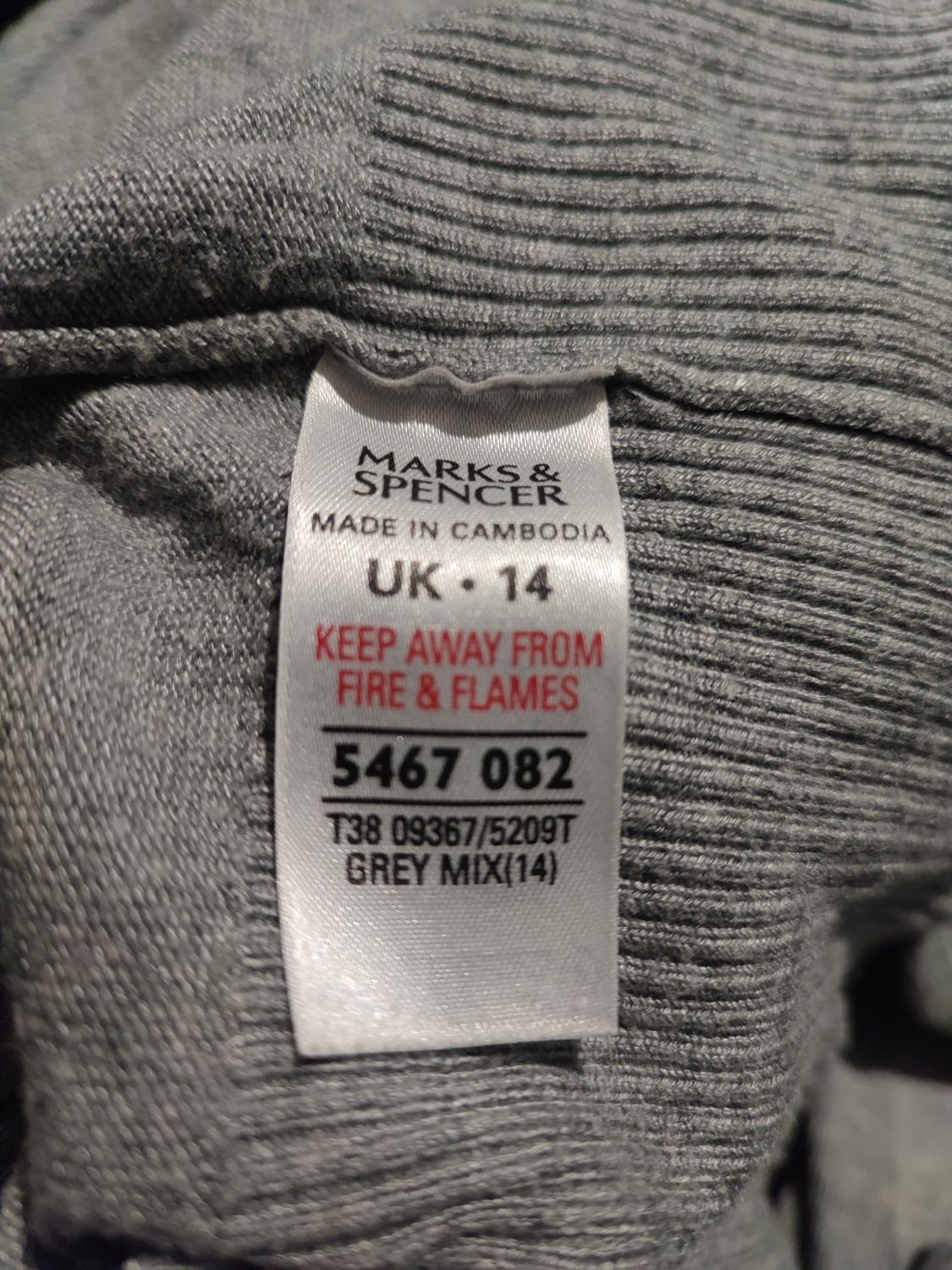 Prosty sweter, kardigan Marks&Spencer XL