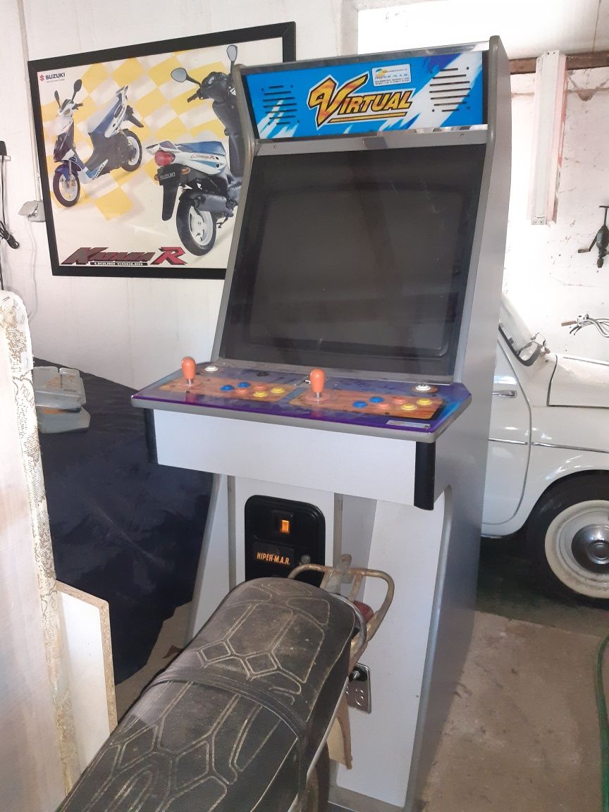 Maquina arcade vintage