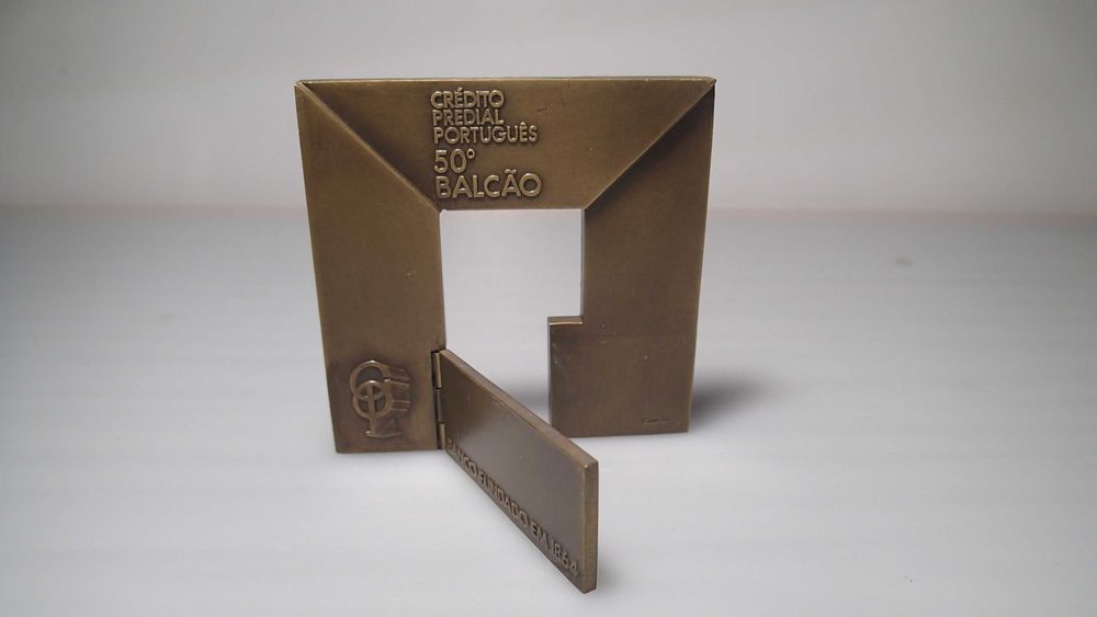 Medalha em Bronze do Crédito Predial Português
