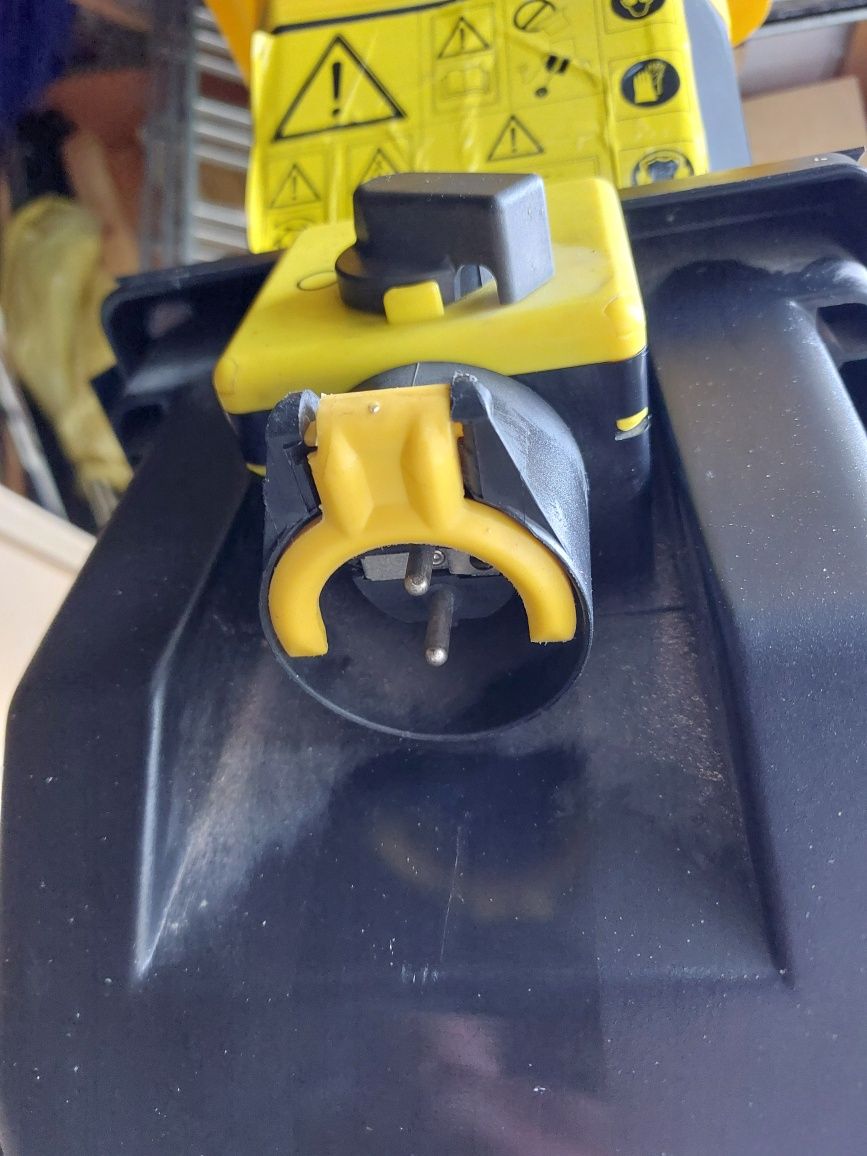 Rozdrabniarka do gałęzi ROYAL Einhell  Ech 2200 F