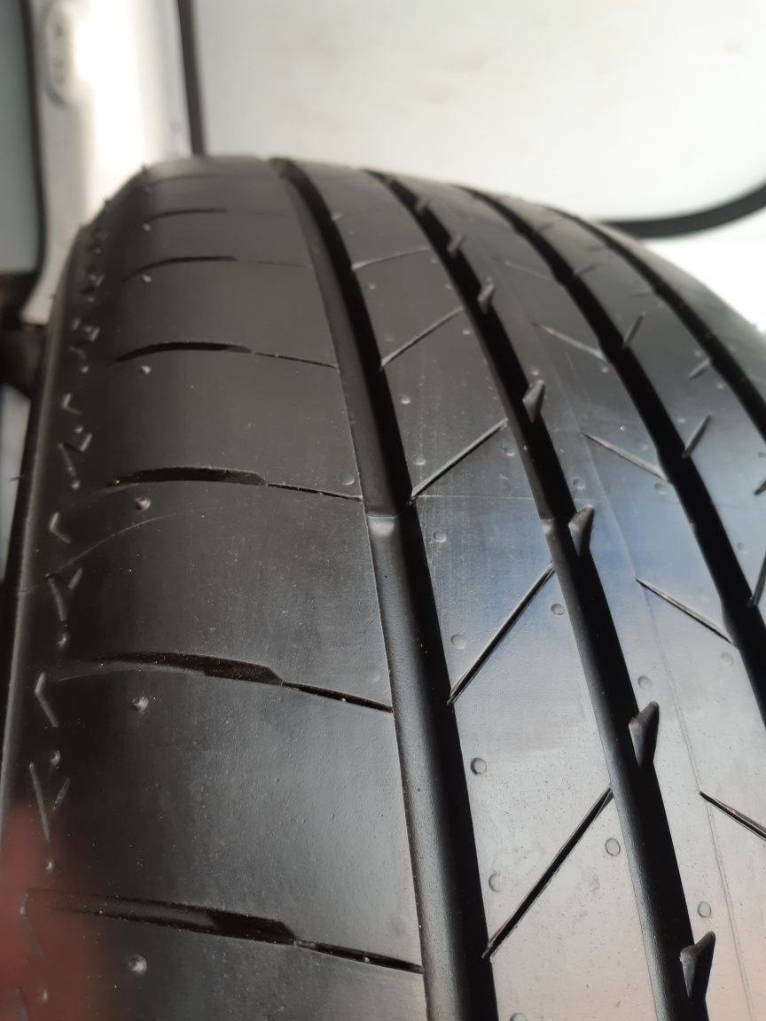 225/60/18 Bridgestone Alenza 001 225/60 R18 100H