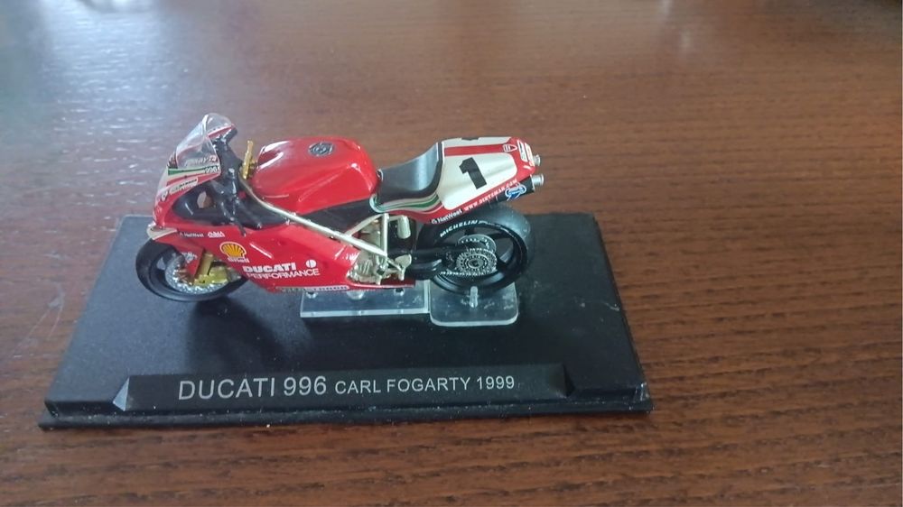 Motas miniaturas
