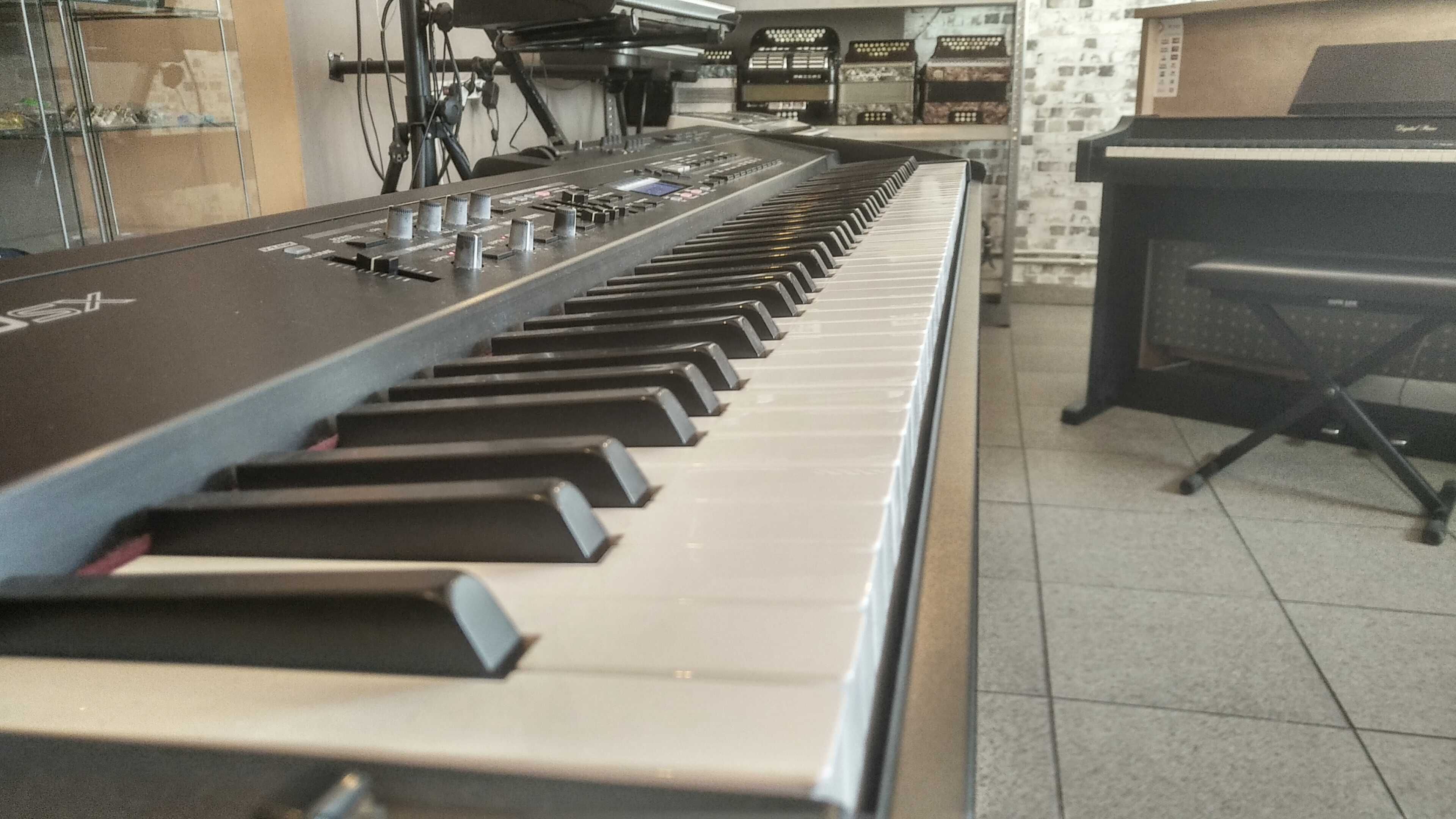 Stage Piano Roland RD-700sx