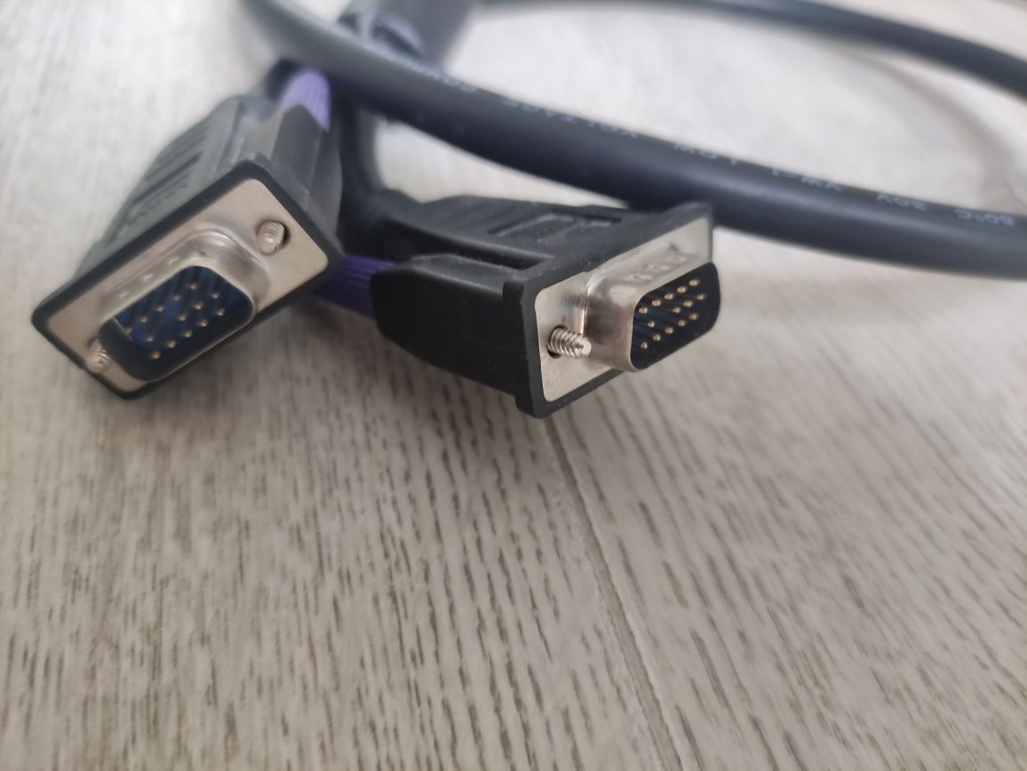 Kabel do pc tv 2m