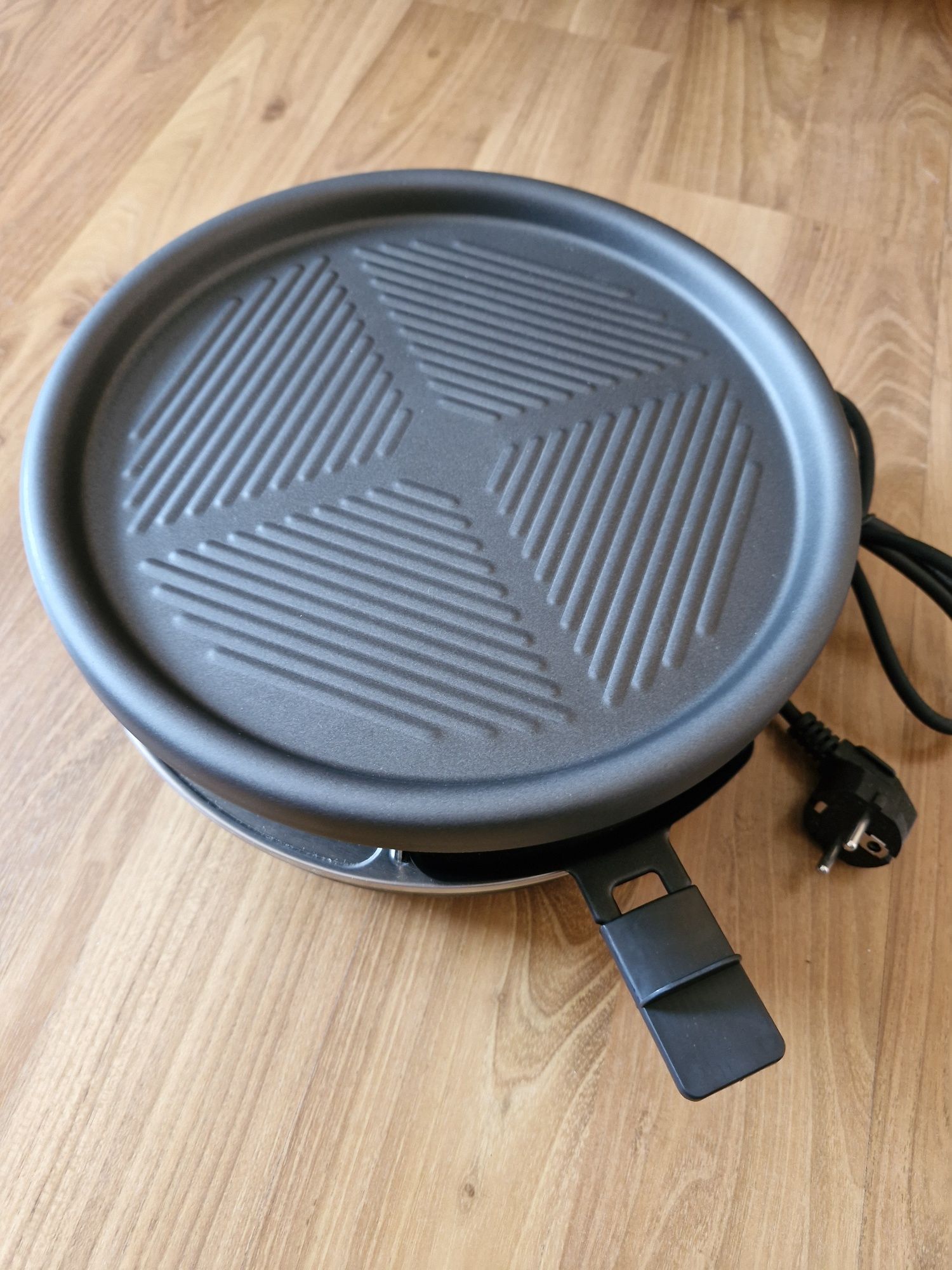 Raclette Severin używany