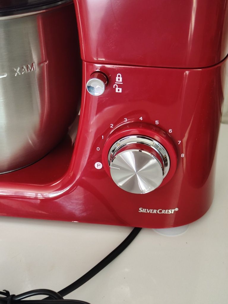 Robot planetarny SilverCrest 600W do wyrabiania ubijania zagnitania –