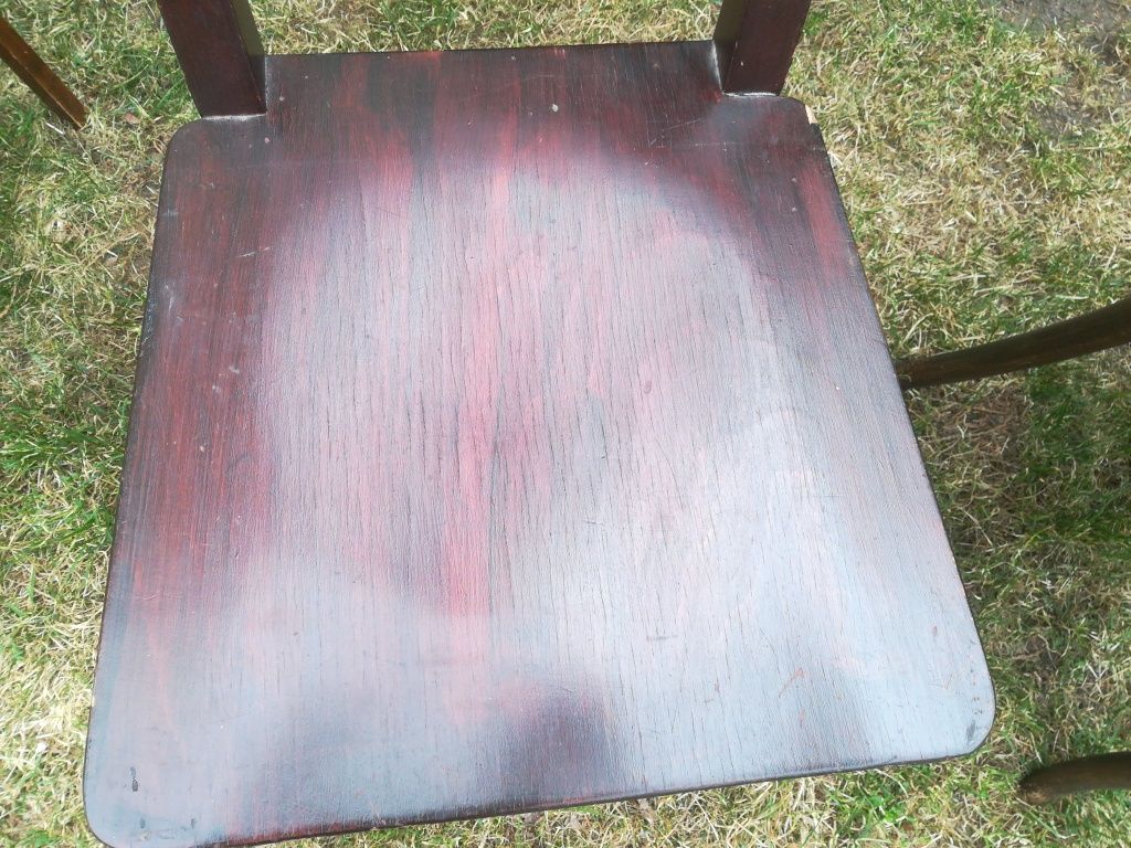 drewniane krzesło stare przedwojenne lata 30' 40' z powojennej Łodzi