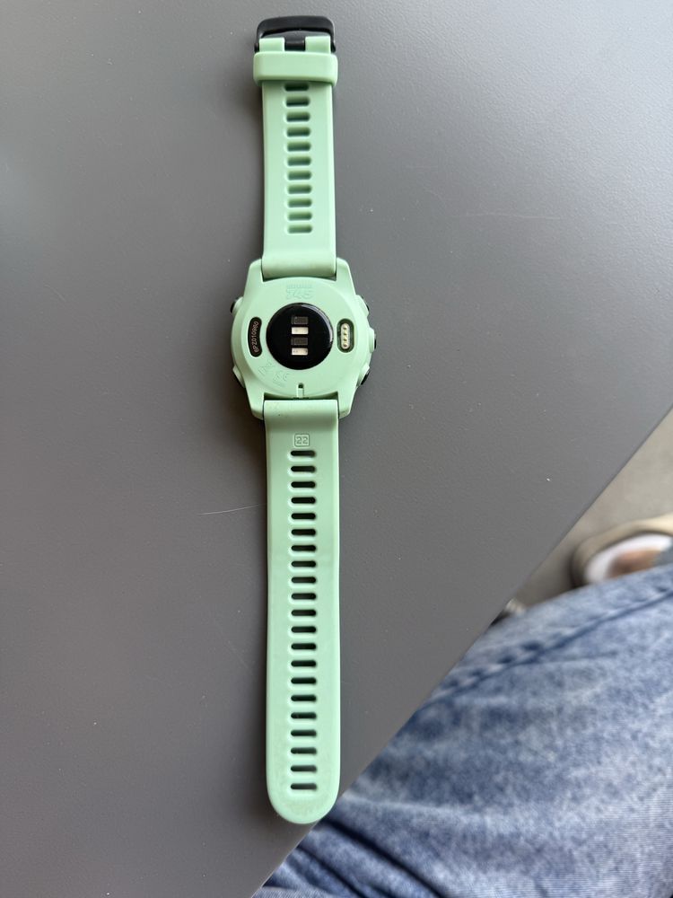 Garmin Forerunner 745