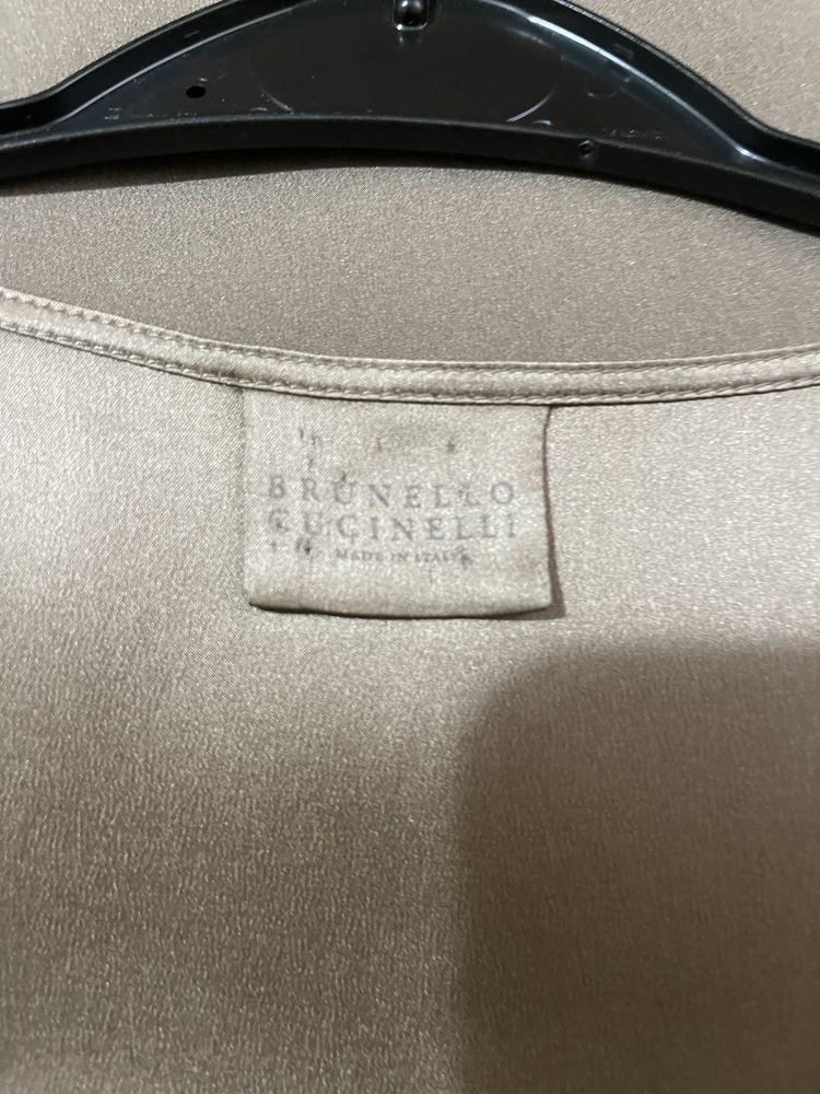 Продам топ  Brunello cucinelli
