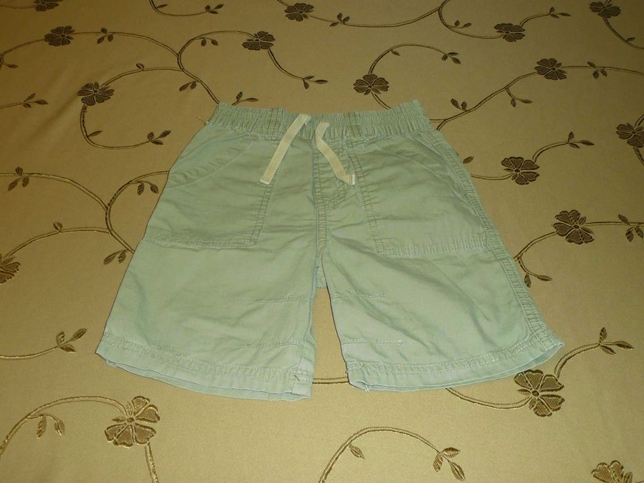 spodenki dla chłopca 104 H&M, NEXT i inne 3 sztuki