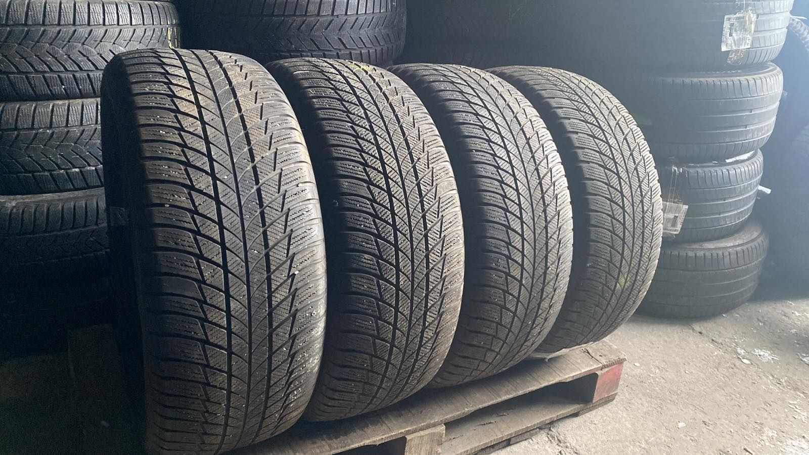 245.50.19 Bridgestone 4шт шини резина з Европи БВ склад Харків шиномон