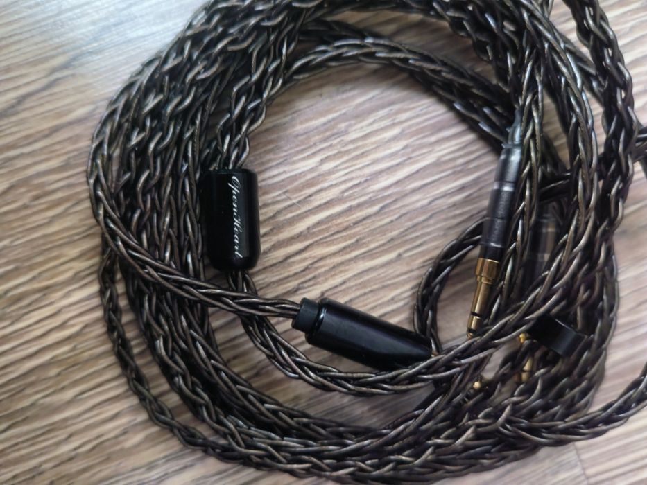 Zbalansowany kabel do słuchawek