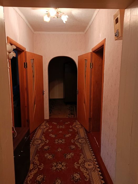 Продам півбудинку в мальовничому місці (150 км від Києва)