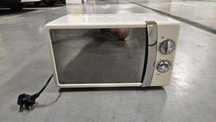 Kuchenka mikrofalowa Russell Hobbs