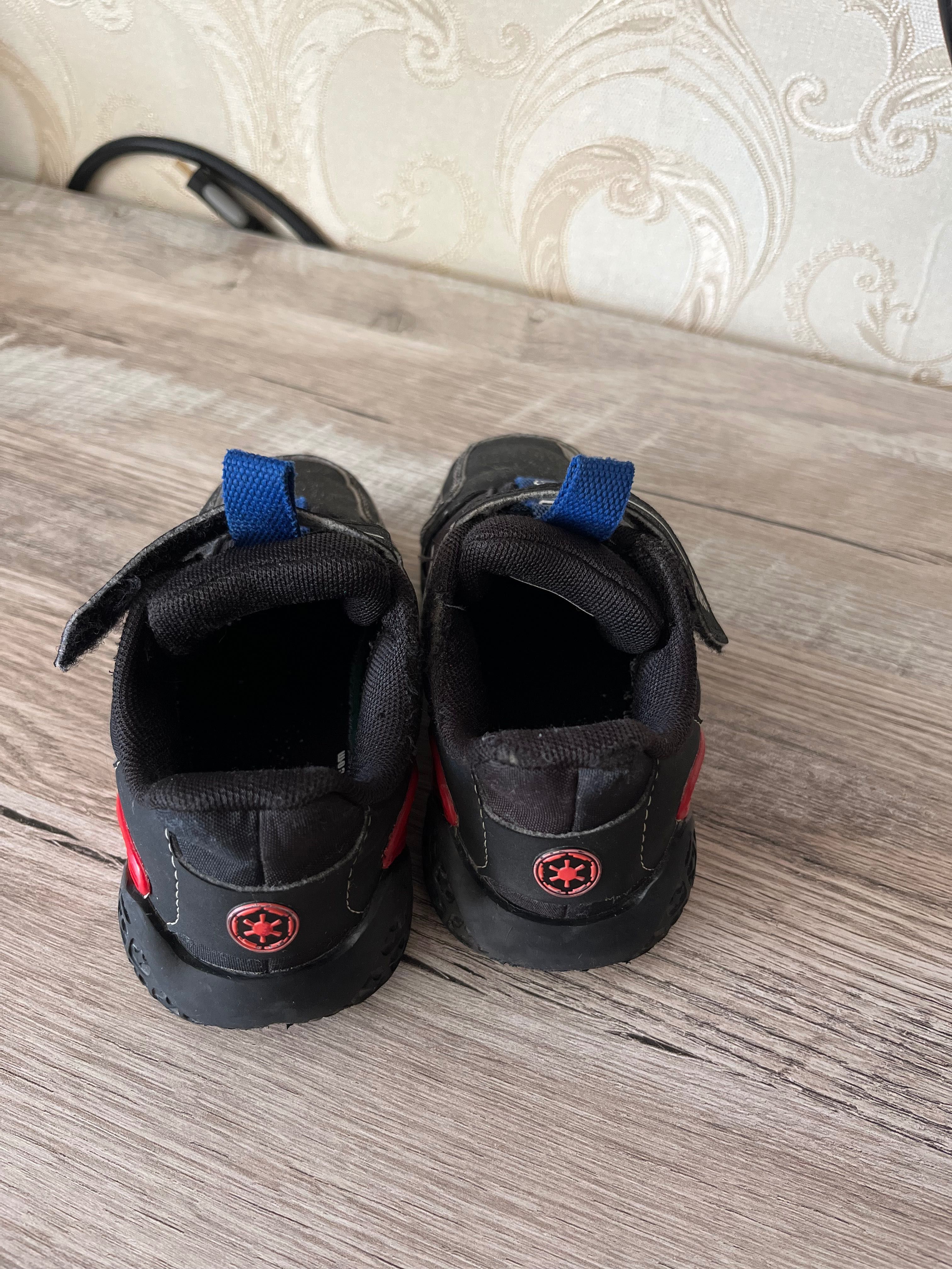 Кросівки adidas для хлопчика