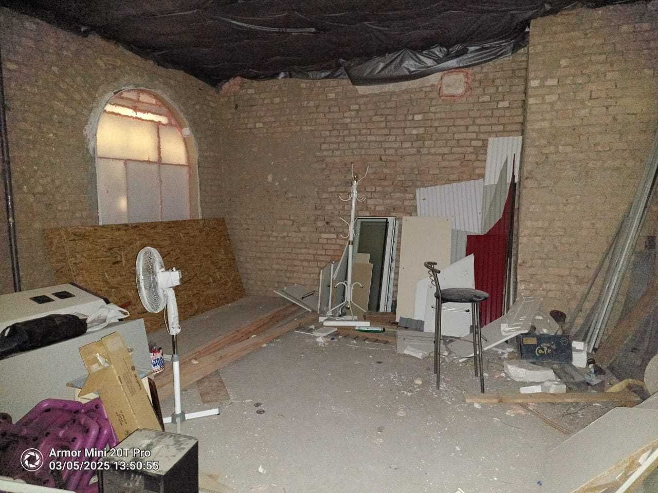 114м+76м поруч з парком