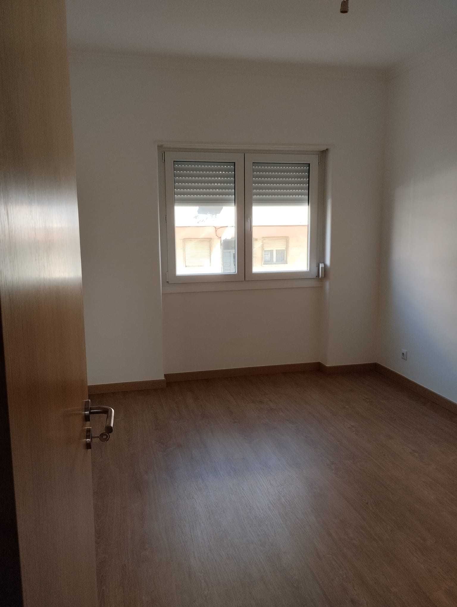 Apartamento T2 Ameixoeira Totalmente Renovado