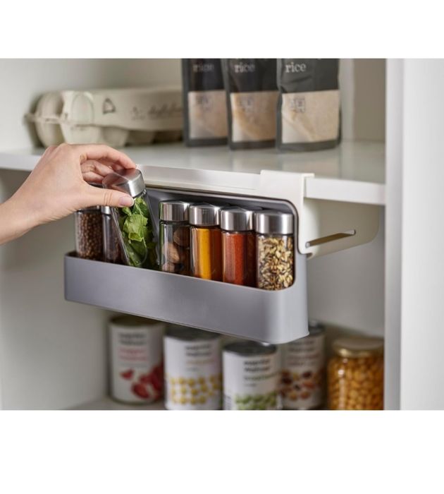 Prateleira especiarias