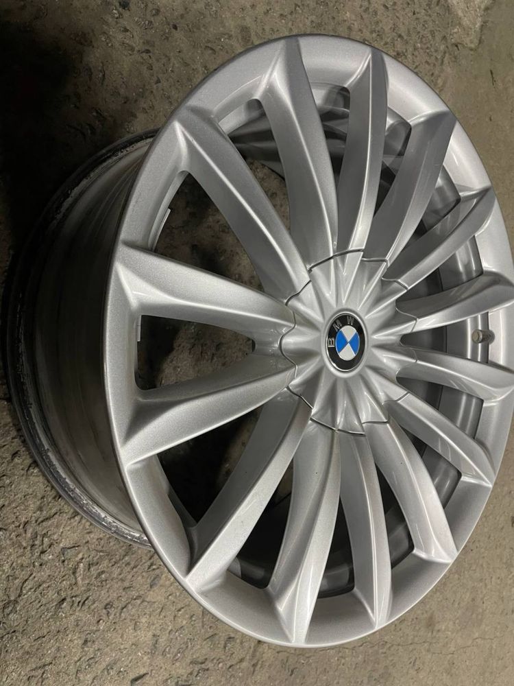 Диски BMW оригінальні G11 G12
