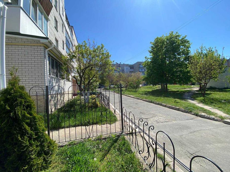 Продаж будинку під ваш бізнес. с.Немішаєве. Варшавська траса ID:700