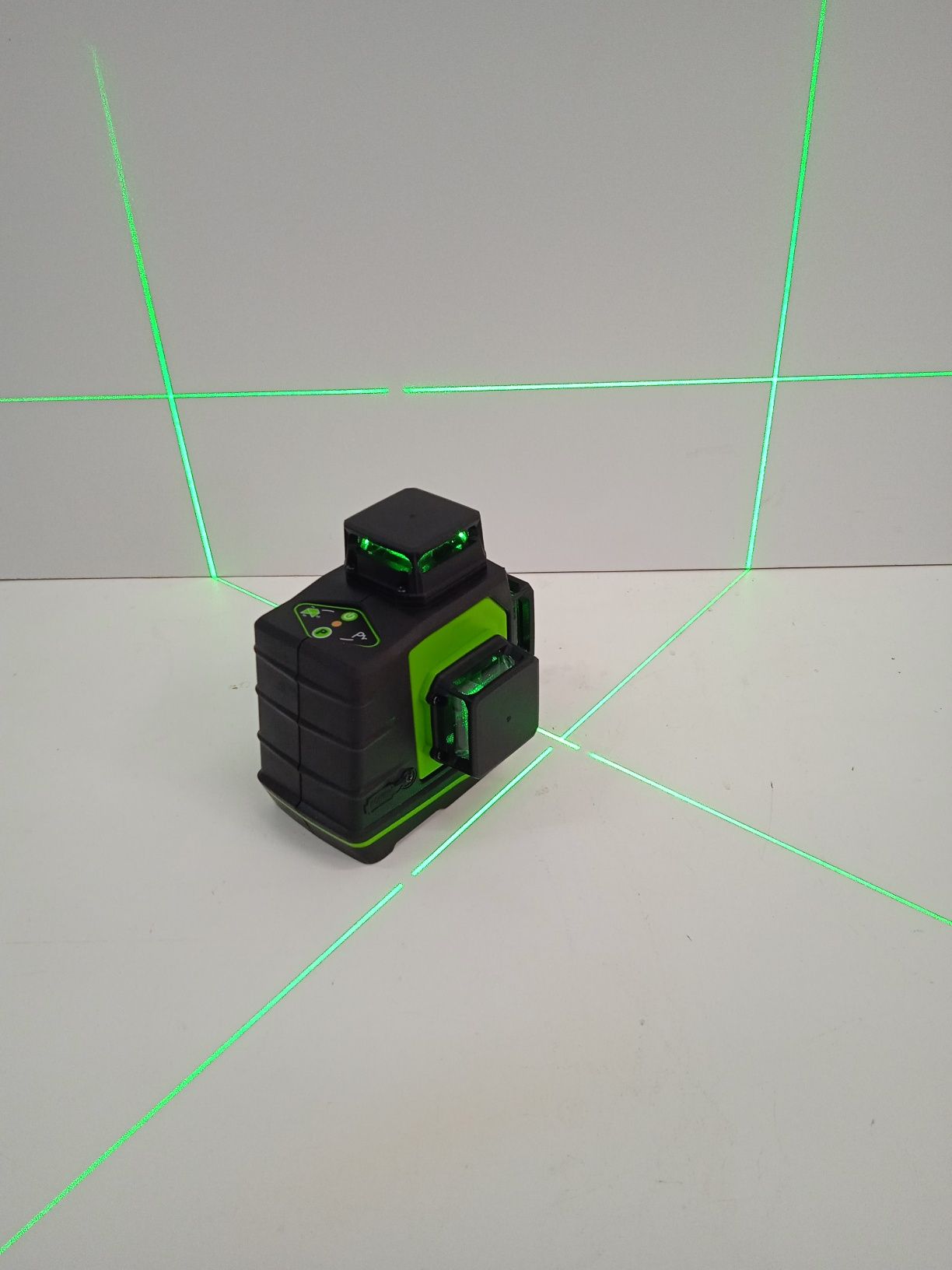 Elma Laser X 360 Laser Płaszczyznowy Poziomica Laserowa Zielony 3x360