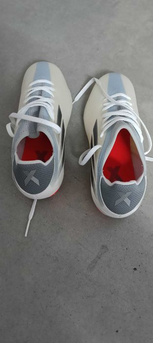 Chuteira Adidas Novas