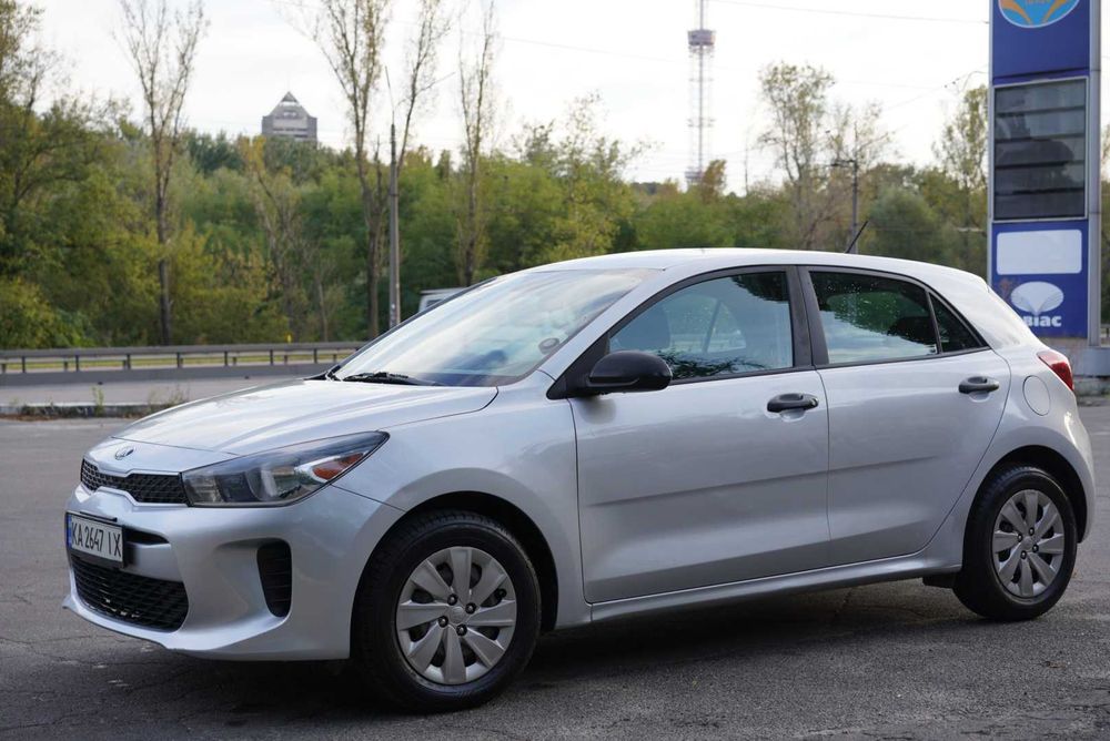 KIA RIO 2017 рік