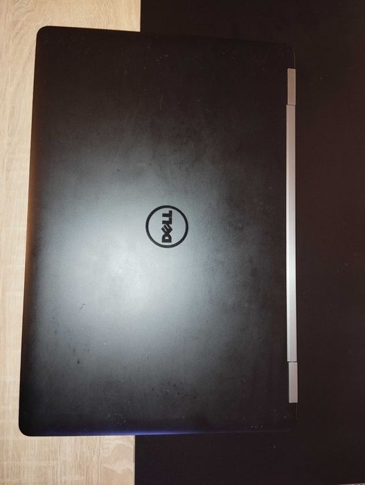 Dell Latitude E5570 Laptop with i7 and AMD Graphics64551677032193121