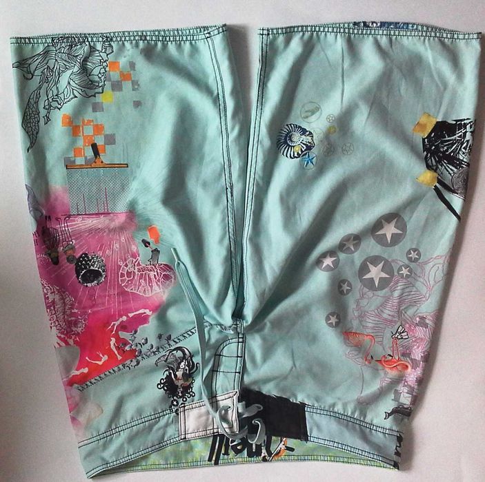 O'Neill Spodenki Board Szorty Surfing Surf Kite Unisex R.32