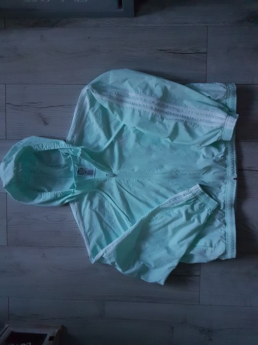 Kurtka jak nowa Adidas wiosenna jasnozielony, r. 42/44