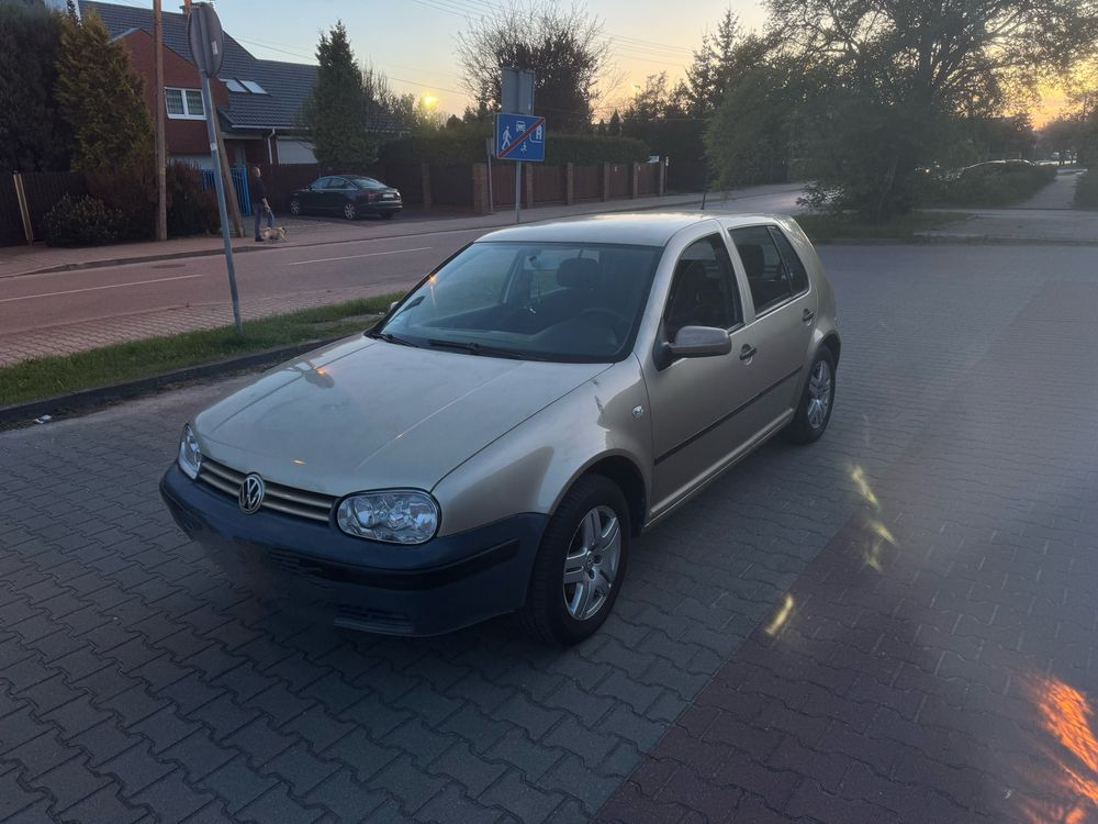 Vw Golf 1.6 benzyna gaz 2003 rok prod