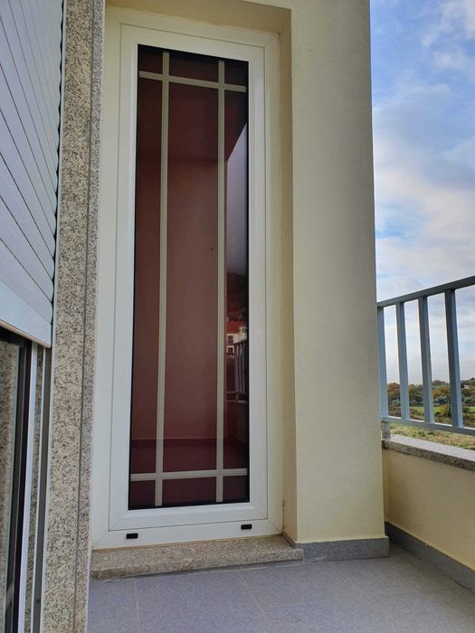 Porta Varanda Alumínio Vidro Duplo