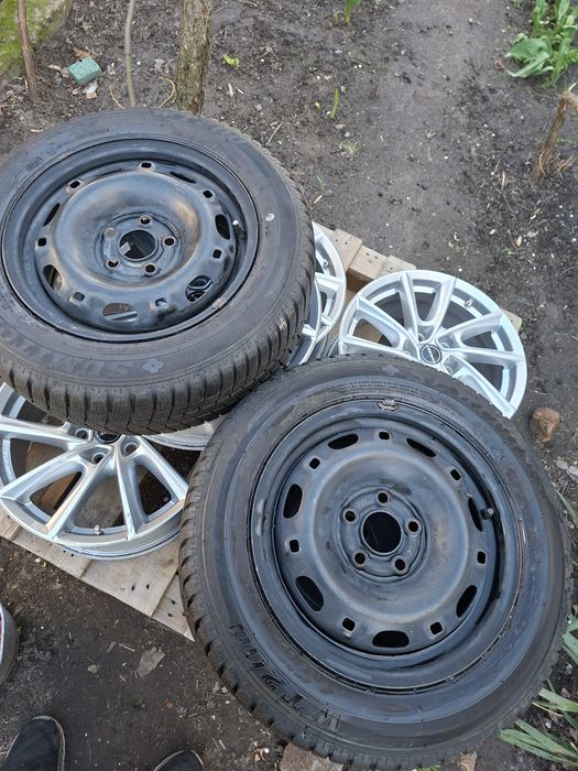 Колеса Шкода Фабия. 5/100/14. J6. Et43. Dia57,1.  Шины Зима 185/60/14.