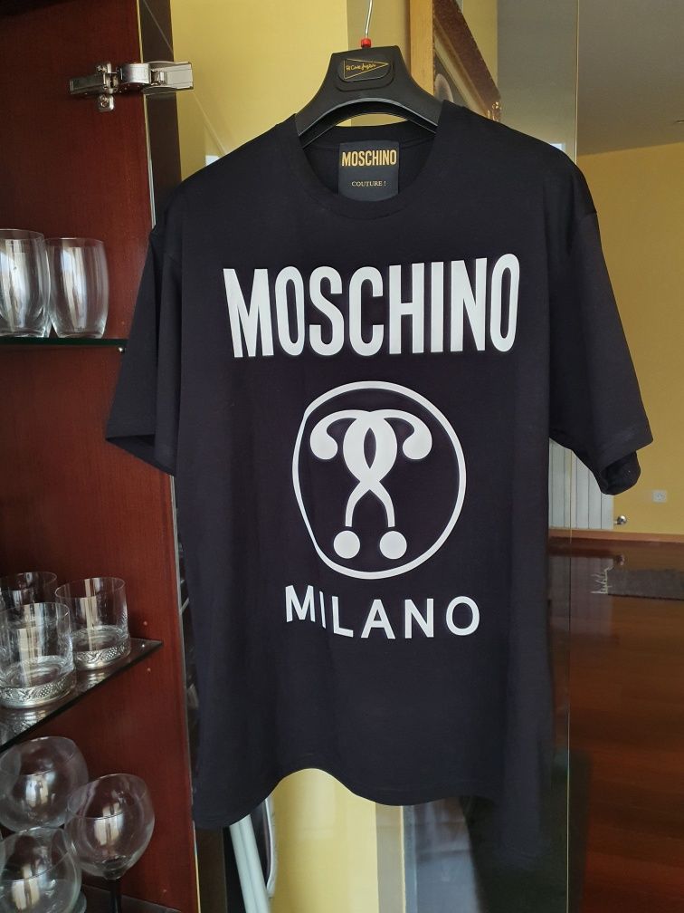 T shirt Moschino milano ikon