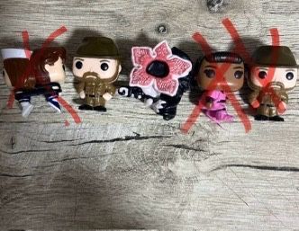 Обміняю фігурки з кіндер джой Дивні дива