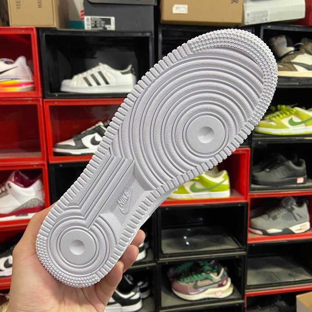 Nike AF1 Air Force One Pure White Niskie buty codzienne 42