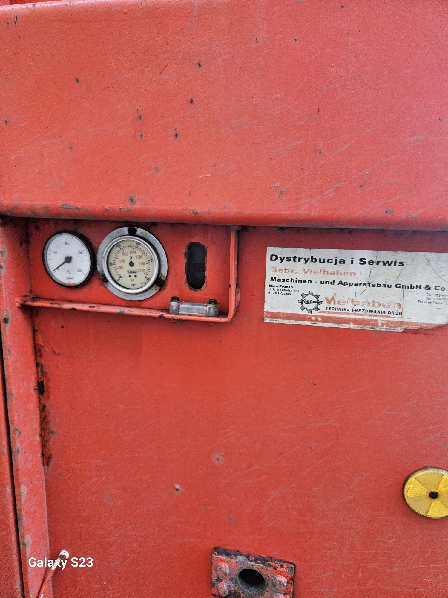 Recykler do asfaltu Firmy Vielhaben