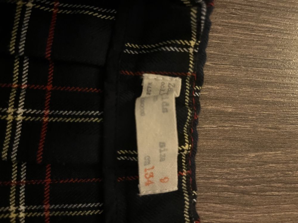 Zara spódniczka kontrafałdy krata r . 134