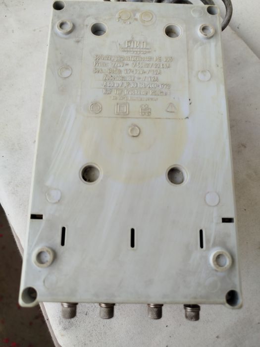 Stary sprawny transformator kolejki Piko