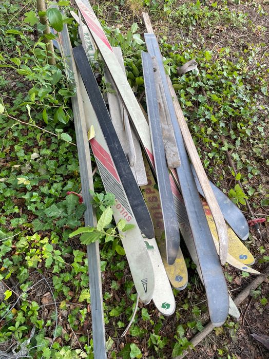 Narty i kijki zjazdowe, biegowe