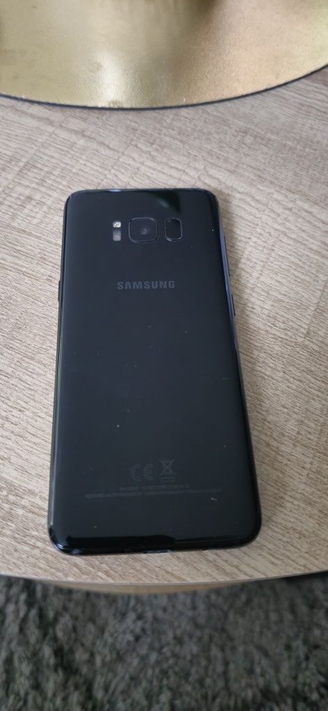 Samsung galaxy s8 w super stanie.