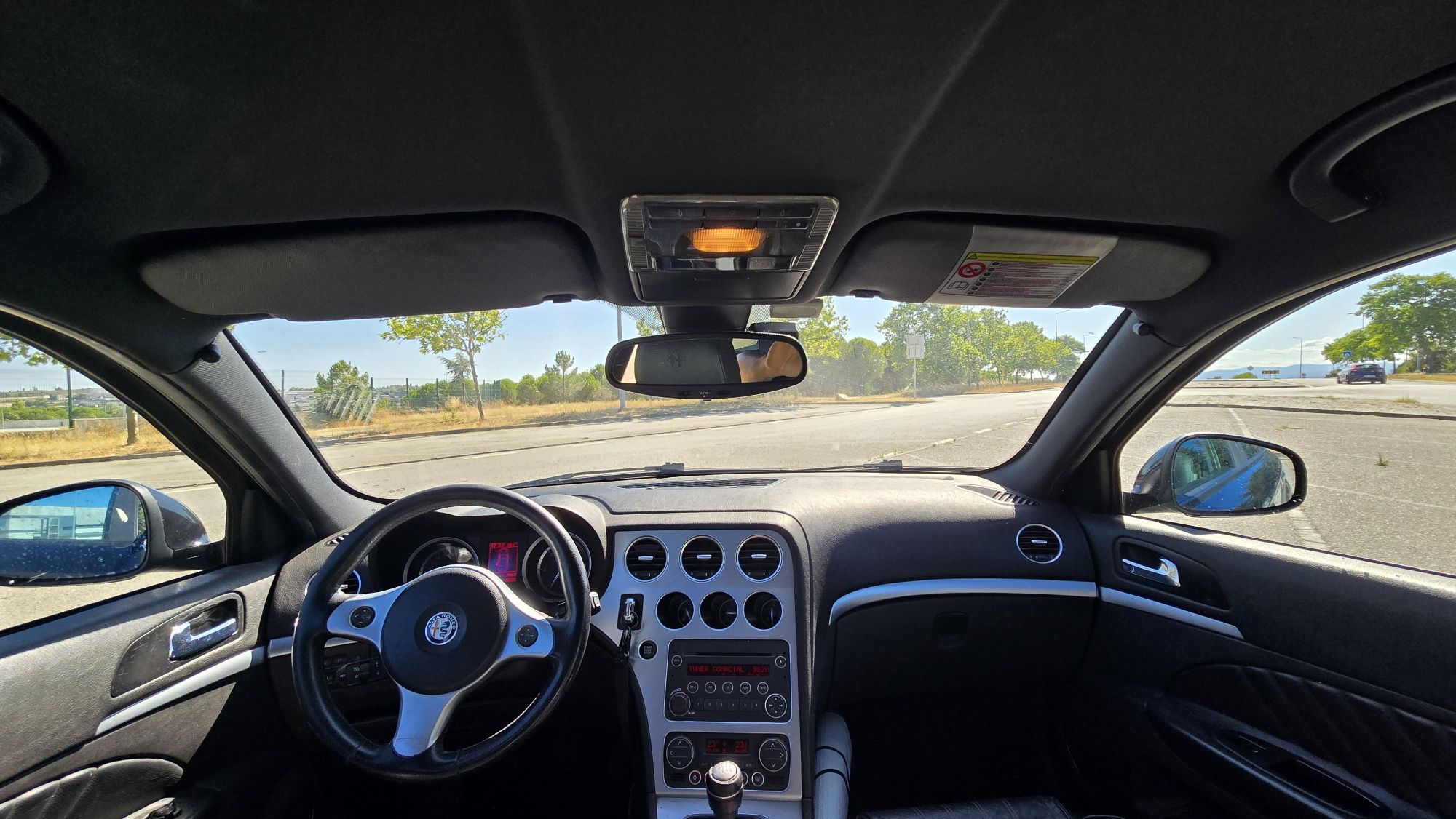 Alfa Romeo 159 1.9jtdm 150cv 

289mil km
Revisões