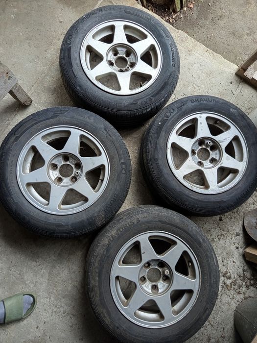 Титаны R15 розболтовка 5х110 в отличном состоянии Цена комплекта