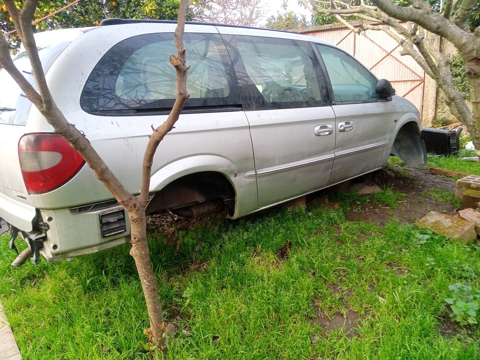 Chrysler Voyager (para peças)