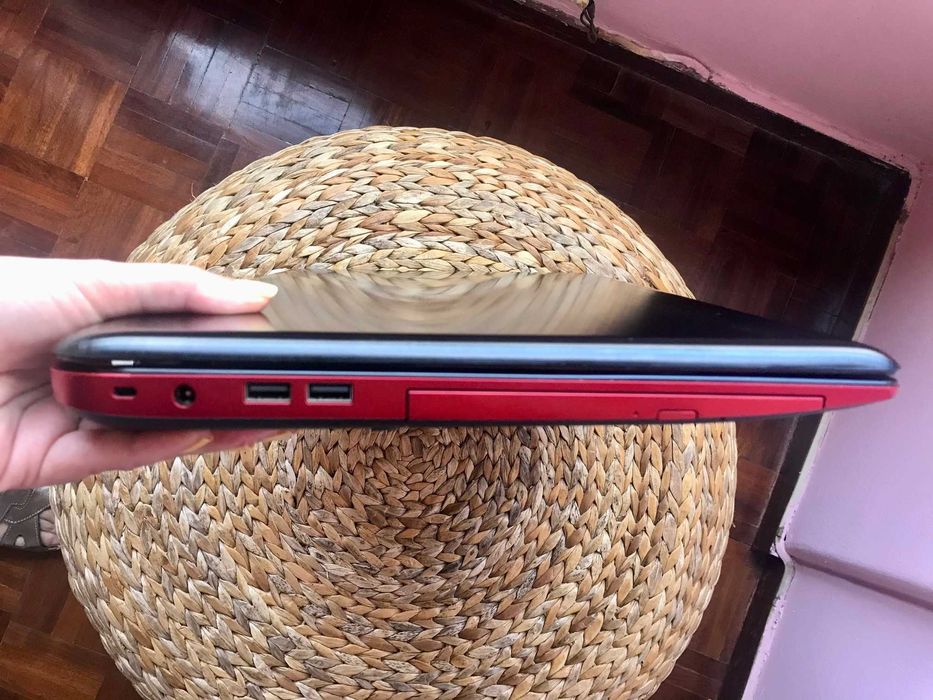 Como Novo • Toshiba Qosmio X70-B-10T | i7 • 16GB RAM • GTX 770M • 1 TB