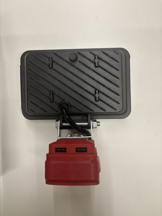 Milwaukee 3401 3450 шуруповерт імпак м12 фонарь м18