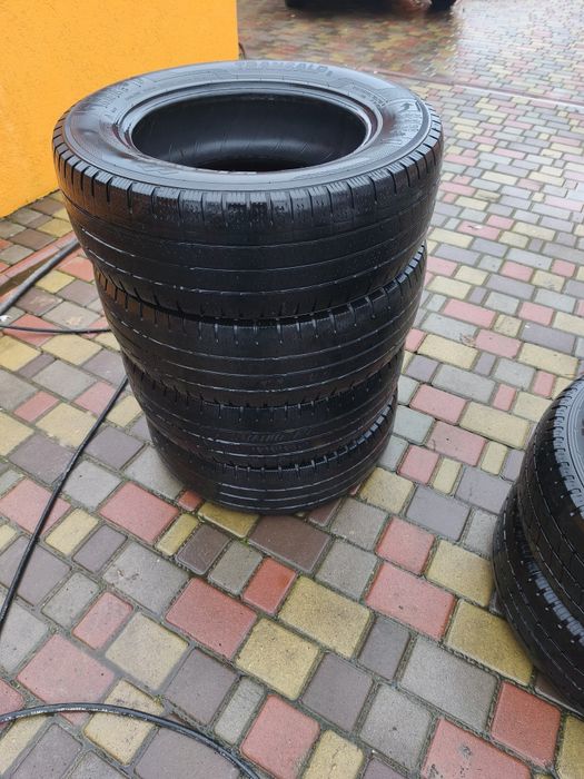 Шини 4 зима два літо R16C