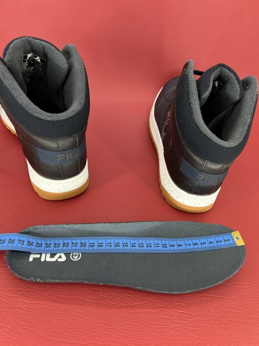 Кросівки чоловічі 43р. Fila